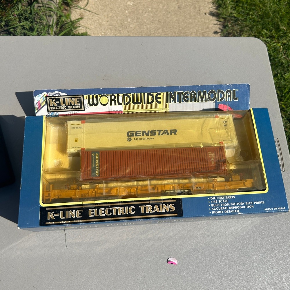 K-Line K-7793 TTX Thrall DTTX Deep Well Thrall Car O Scale Genstar Containers